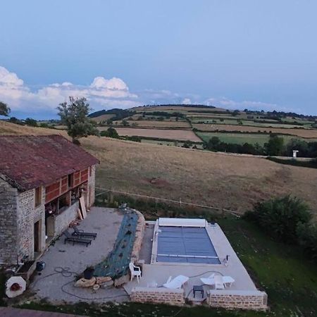 Gite Dans Ancien Moulin Sainte-Helene  Exteriör bild