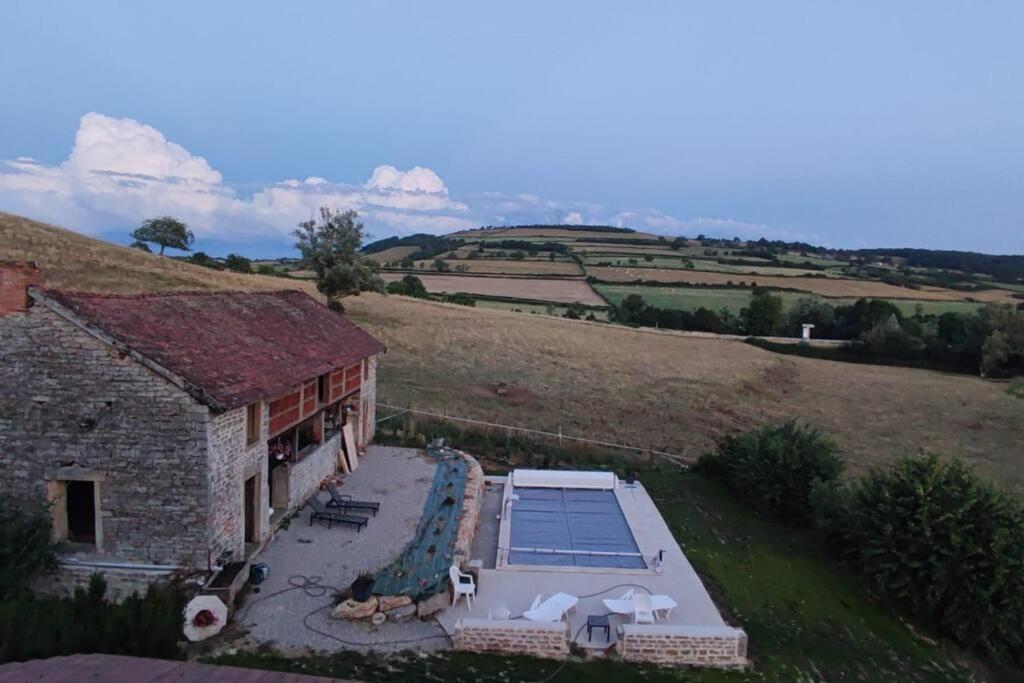 Gite Dans Ancien Moulin Sainte-Helene  Exteriör bild